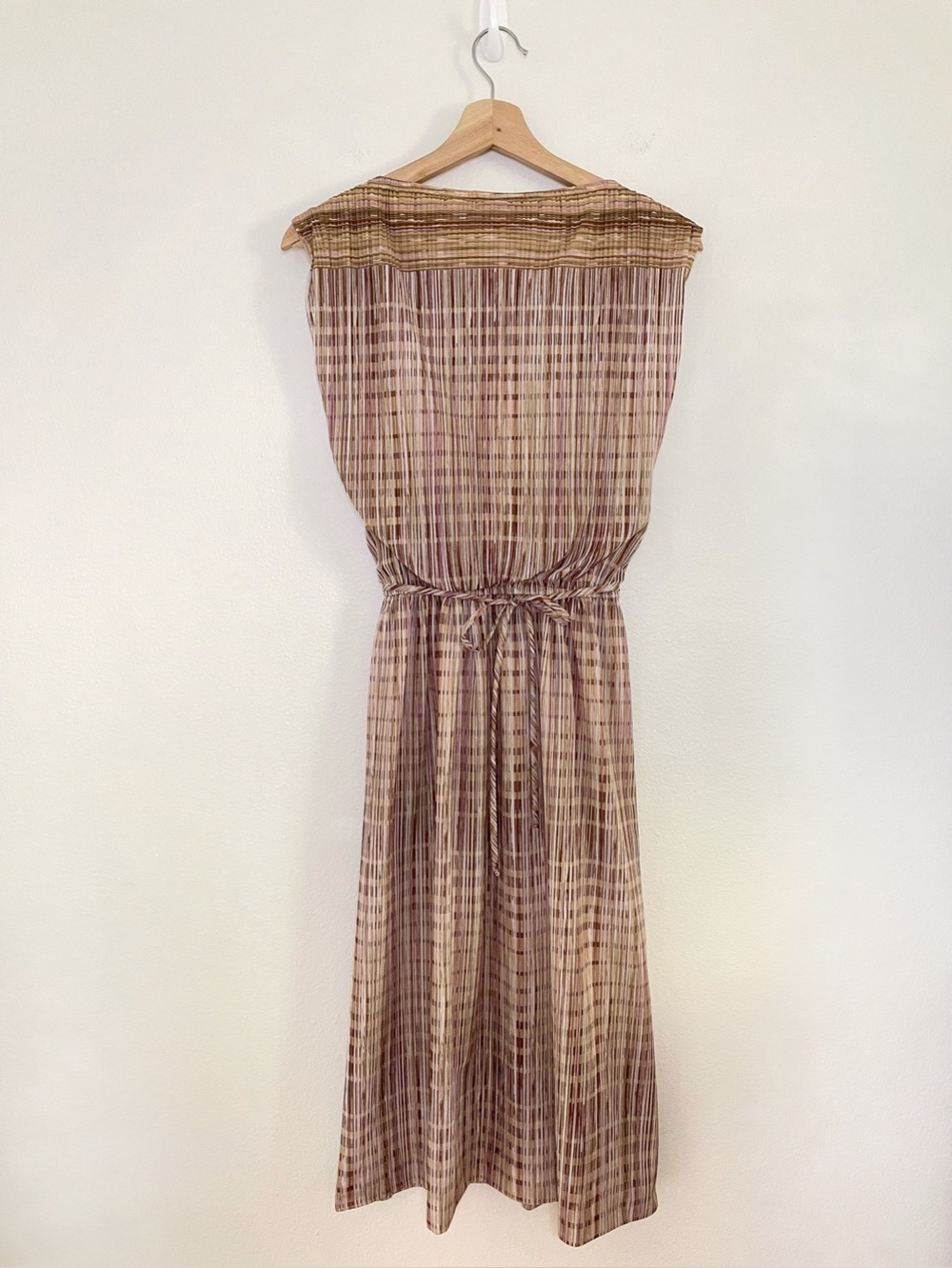 Vintage 70s Sue Brett Neutral Stripe Midi Dress Bateau Neck Cap Sleeve 7/8 Small - Picture 4 of 15